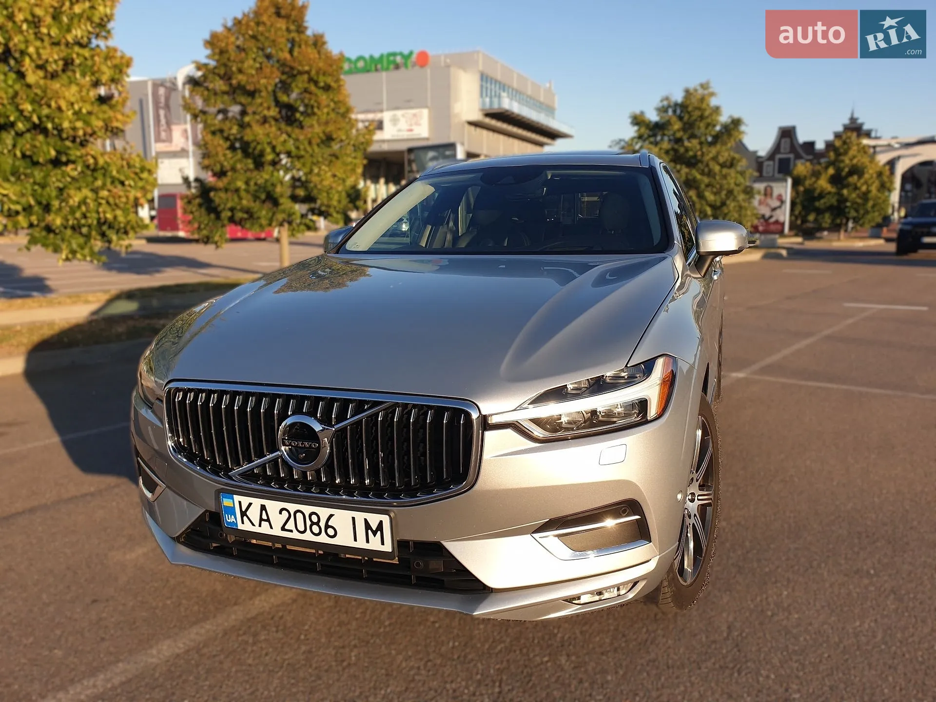 2017 Volvo XC60 - мініатюра 8
