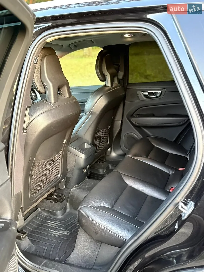 2018 Volvo XC60 - мініатюра 12