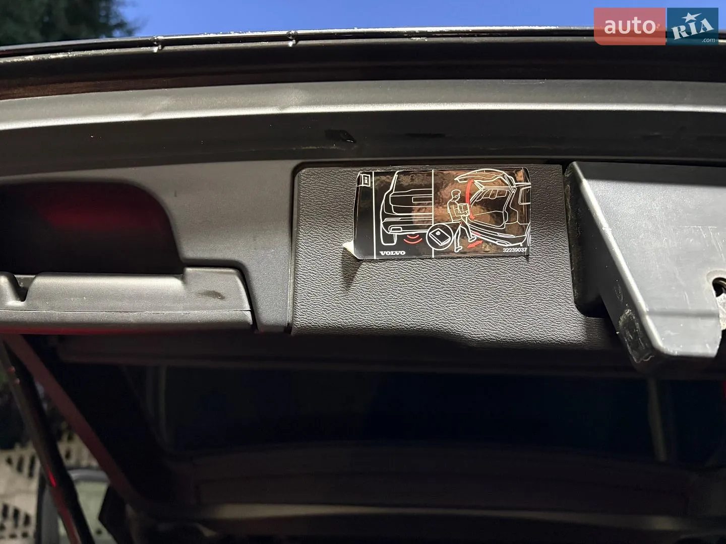 2018 Volvo XC60 - мініатюра 13