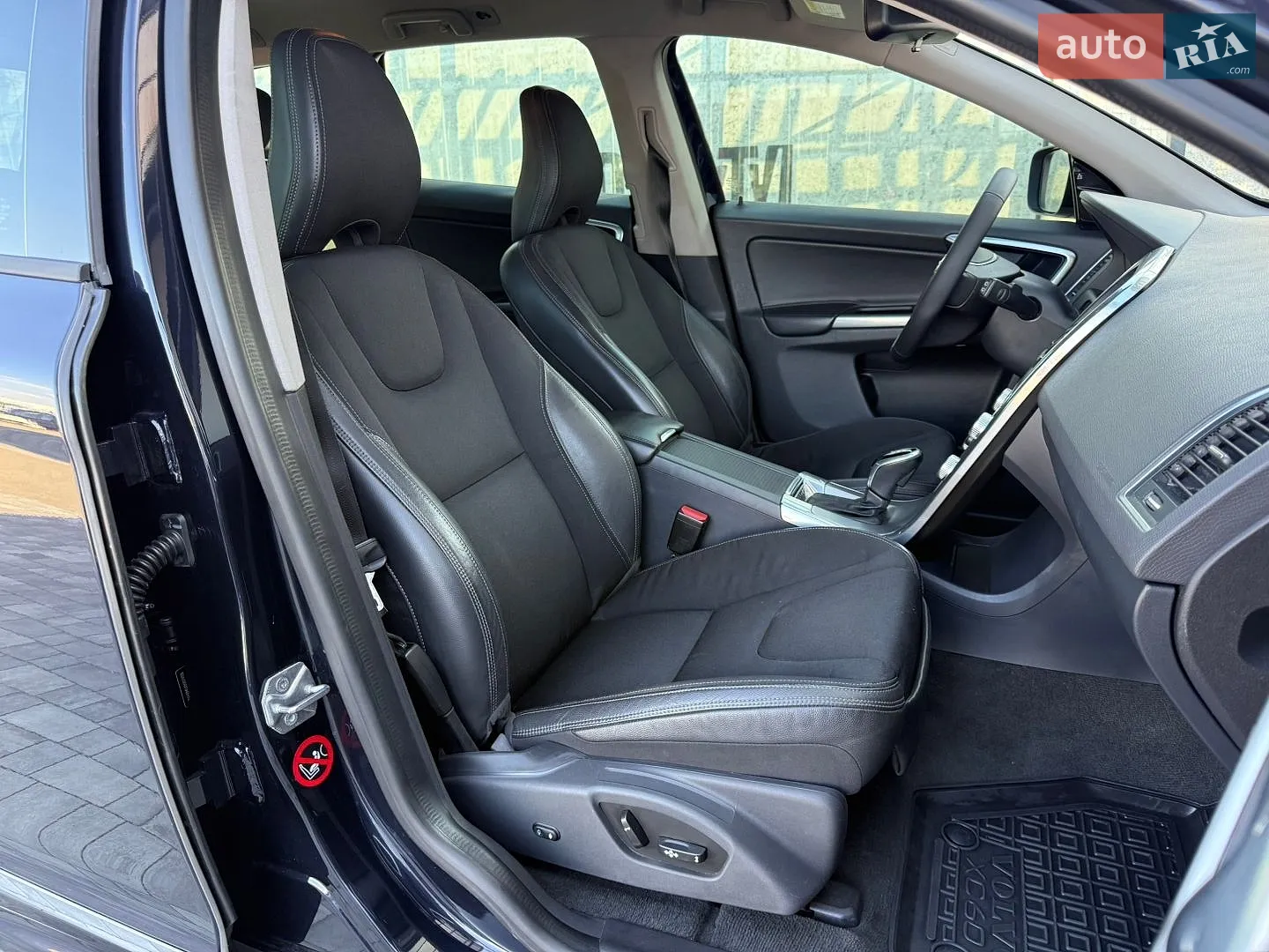 2016 Volvo XC60 - мініатюра 29