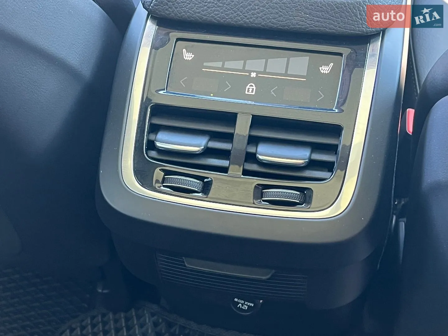 2020 Volvo XC60 - мініатюра 28