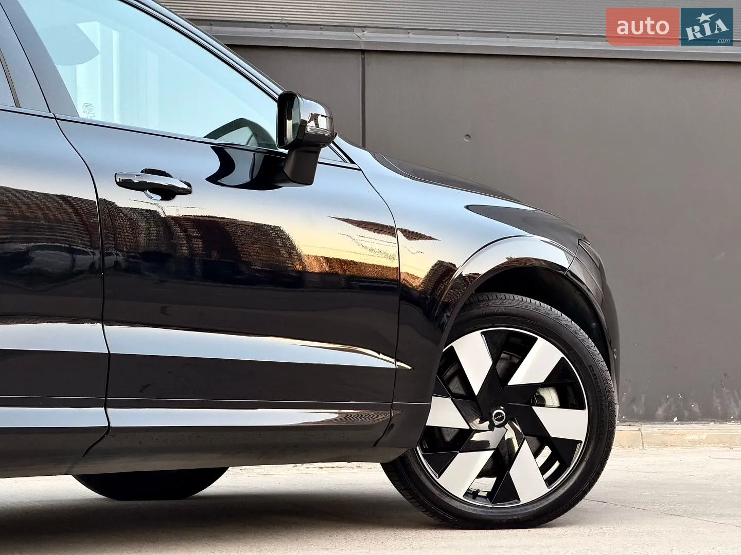 2024 Volvo XC60 - мініатюра 13