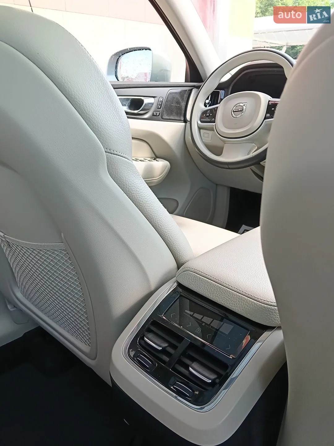 2022 Volvo XC60 - мініатюра 16