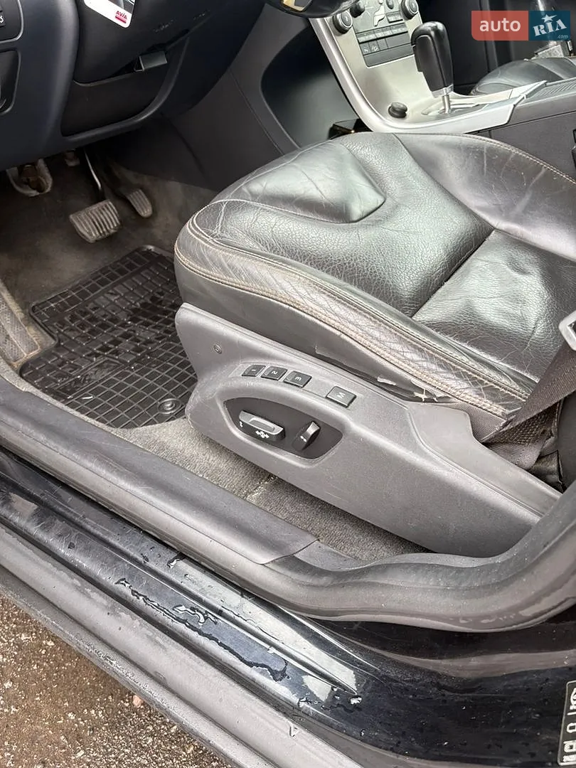 2010 Volvo XC60 - мініатюра 17