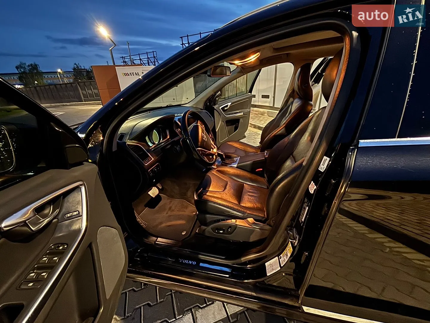 2014 Volvo XC60 - мініатюра 13
