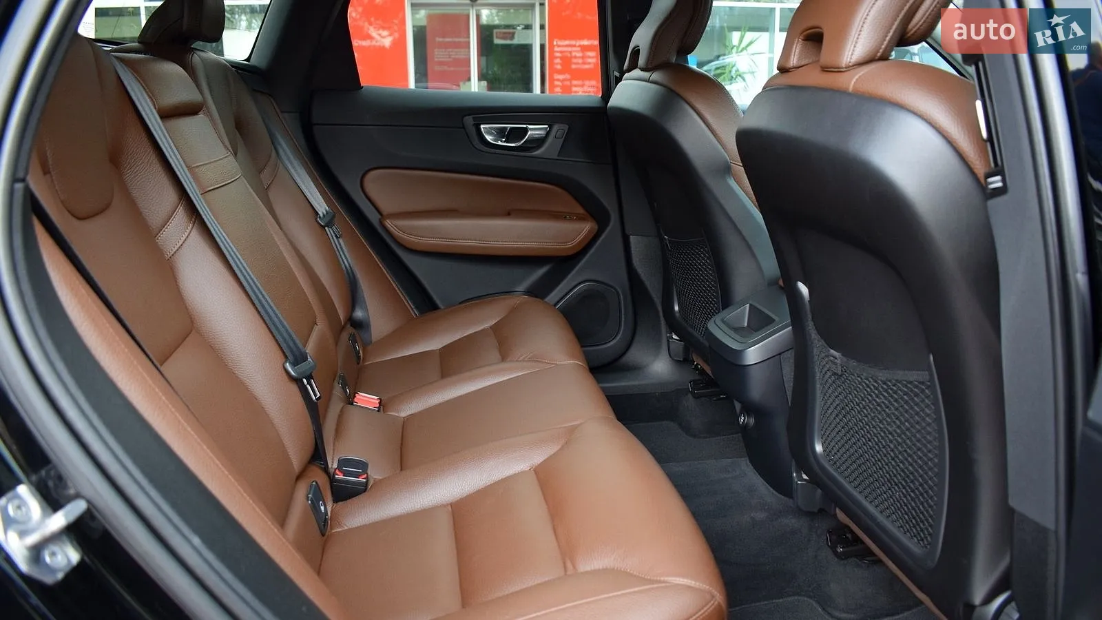 2018 Volvo XC60 - мініатюра 7
