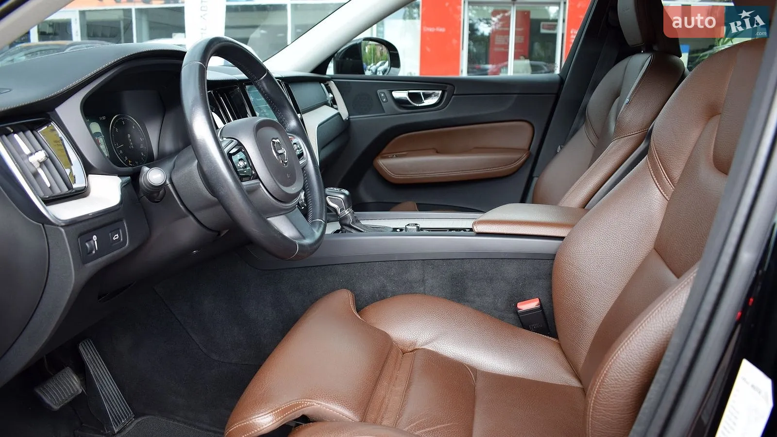 2018 Volvo XC60 - мініатюра 12