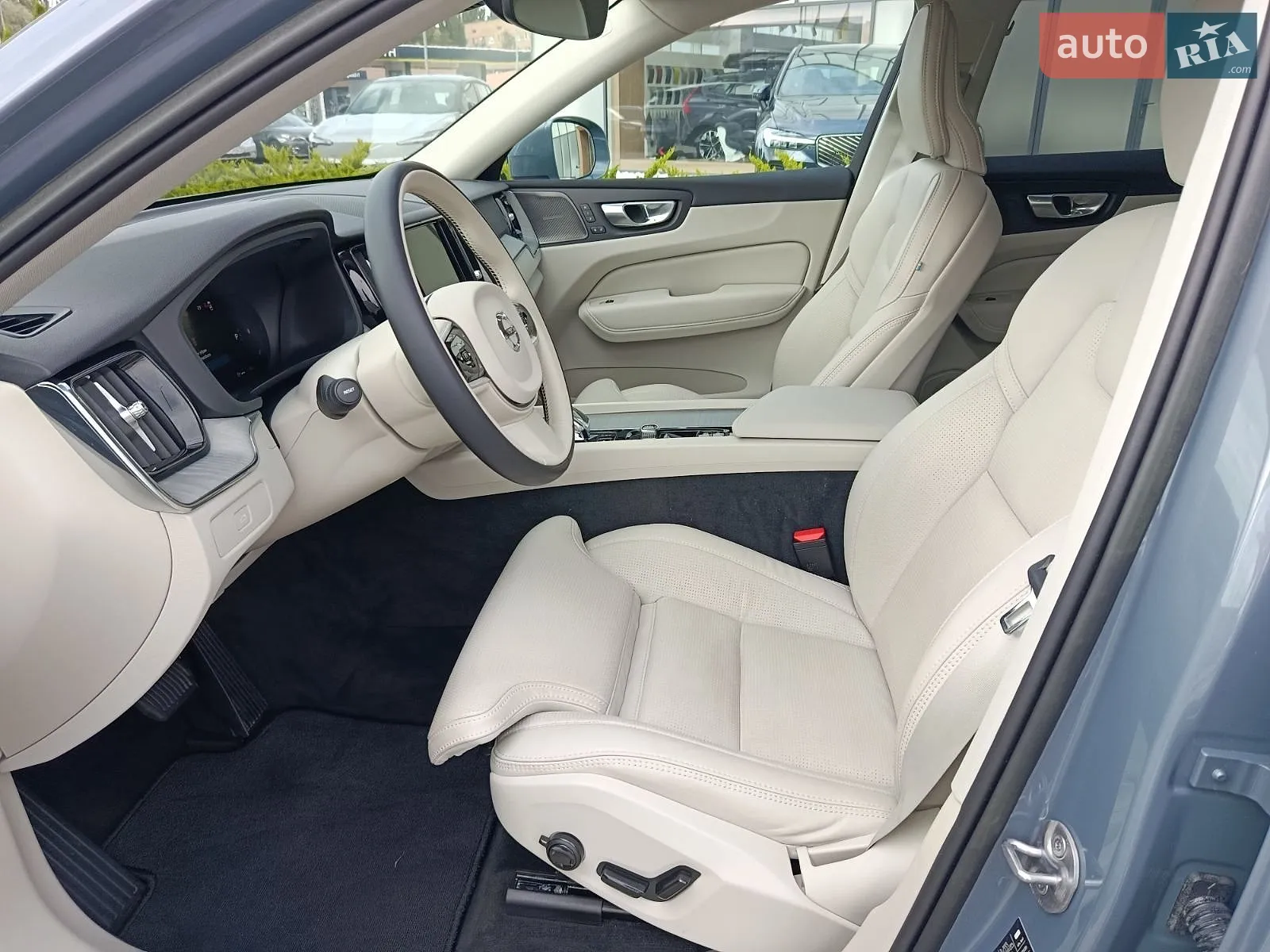 2023 Volvo XC60 - мініатюра 14