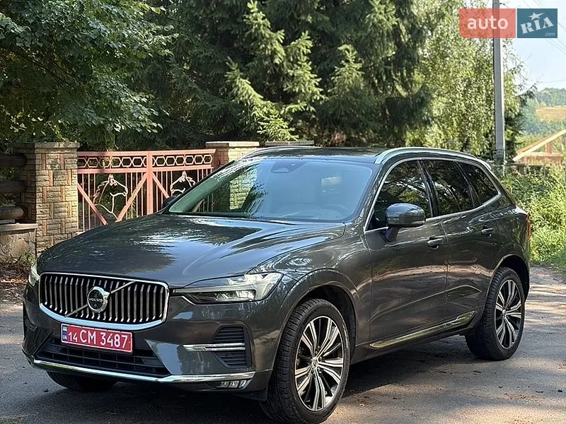 Volvo XC60 2022