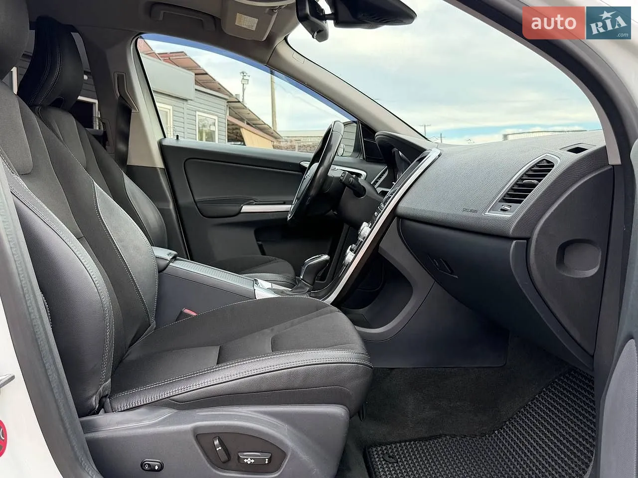 2015 Volvo XC60 - мініатюра 34