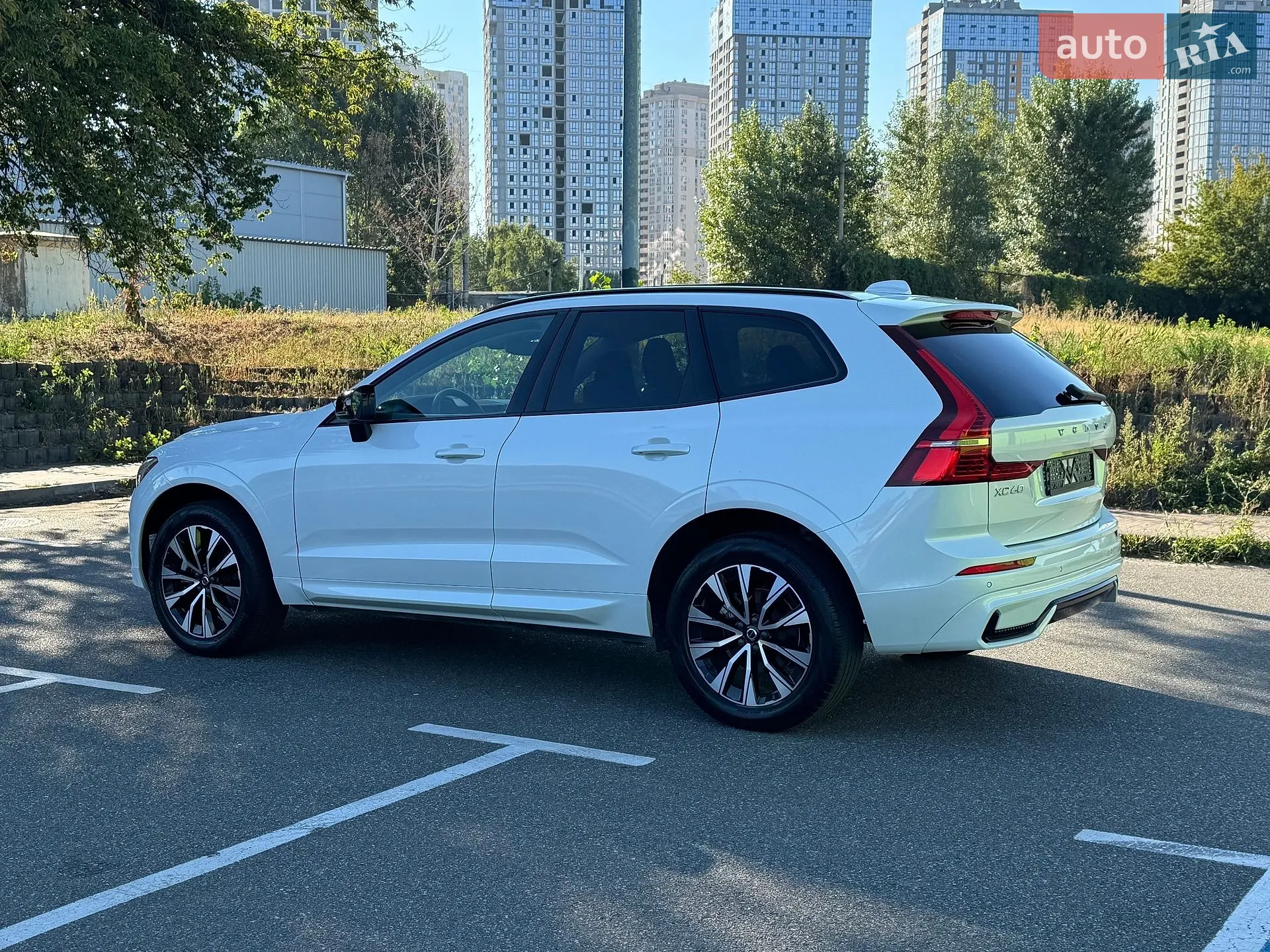 2023 Volvo XC60 - мініатюра 6