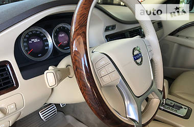 Внедорожник / Кроссовер Volvo XC70 2011 в Днепре