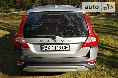 Внедорожник / Кроссовер Volvo XC70 2008 в Нетешине