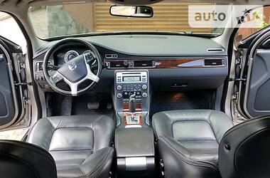 Внедорожник / Кроссовер Volvo XC70 2011 в Ровно