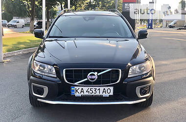 Внедорожник / Кроссовер Volvo XC70 2012 в Киеве