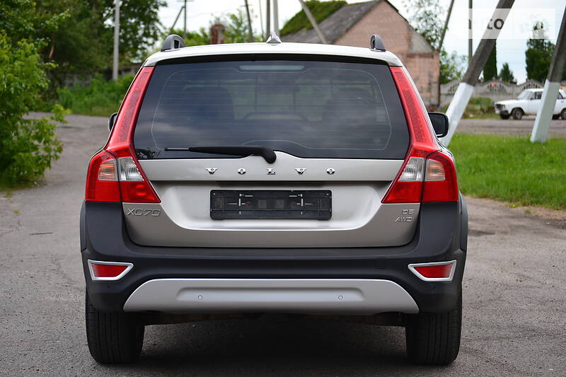 Позашляховик / Кросовер Volvo XC70 2008 в Луцьку