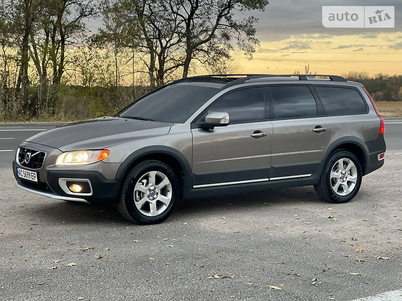 Універсал Volvo XC70 2011 в Житомирі