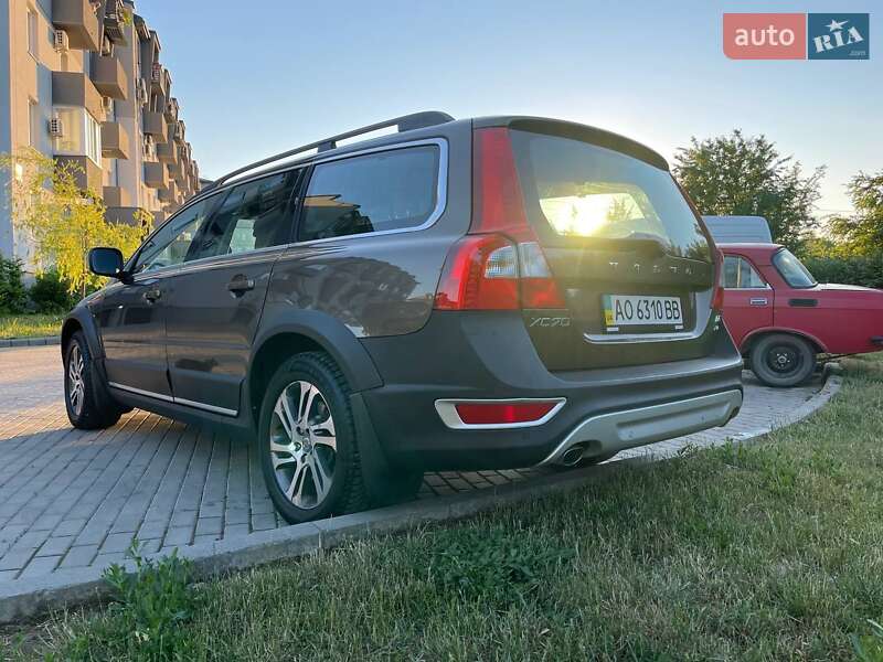 Універсал Volvo XC70 2012 в Ужгороді фото 4 Універсал Volvo XC70 2012 в Ужгороді