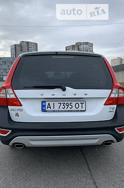 Позашляховик / Кросовер Volvo XC70 2010 в Києві