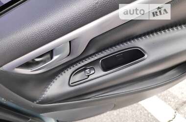 Универсал Volvo XC70 2004 в 