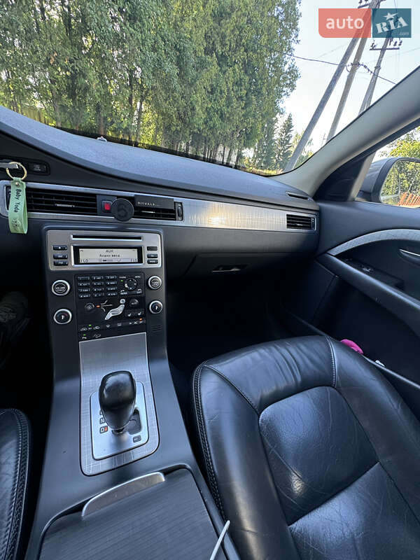 Универсал Volvo XC70 2008 в Луцке