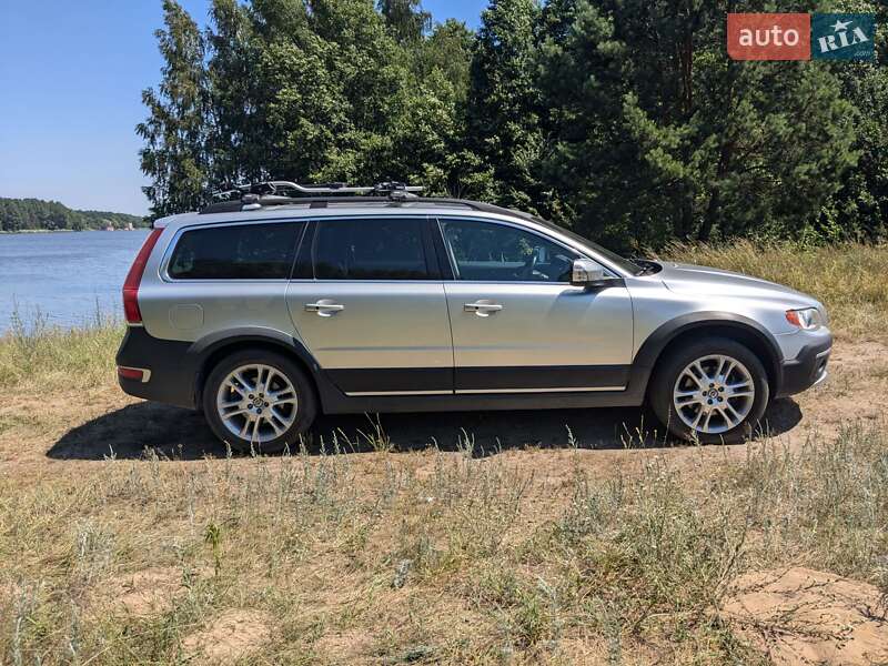 Универсал Volvo XC70 2015 в Житомире