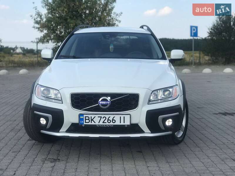 Універсал Volvo XC70 2016 в Радивиліві