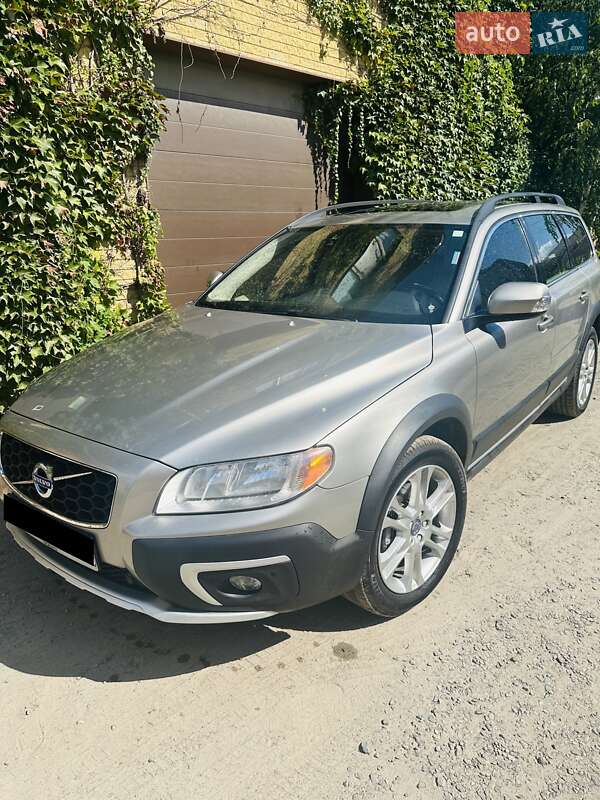 Універсал Volvo XC70 2015 в Дніпрі