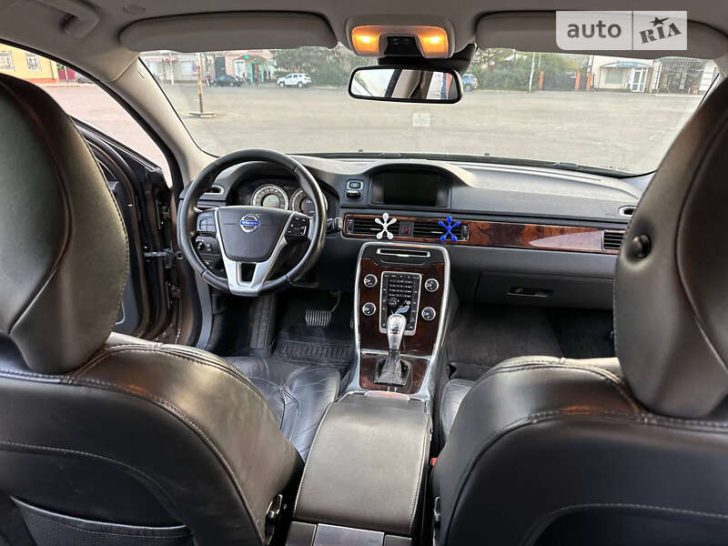 Універсал Volvo XC70 2013 в Гайвороні