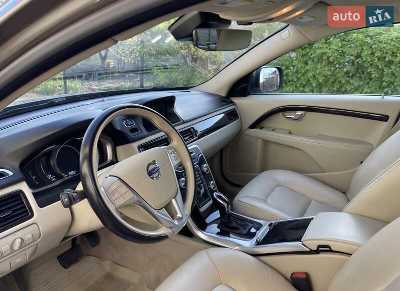 Универсал Volvo XC70 2016 в Львове