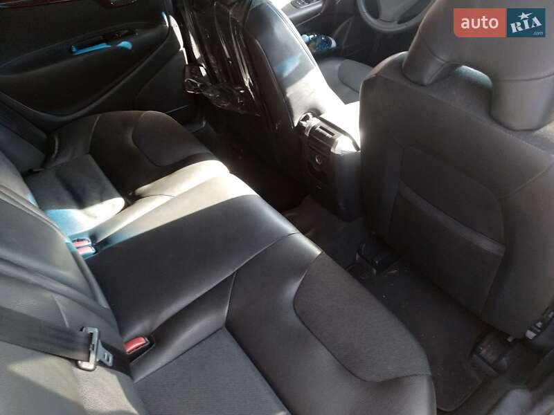 Универсал Volvo XC70 2006 в Киеве