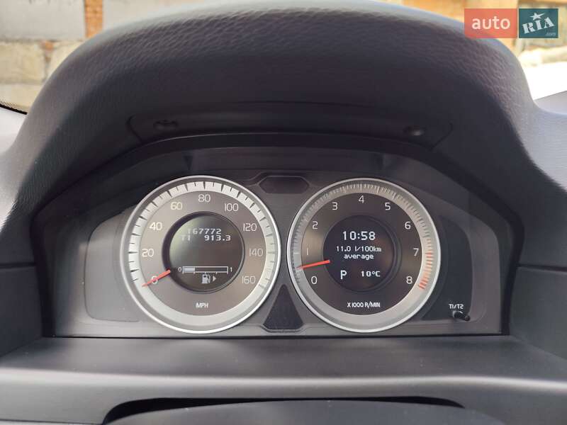 Универсал Volvo XC70 2013 в Киеве