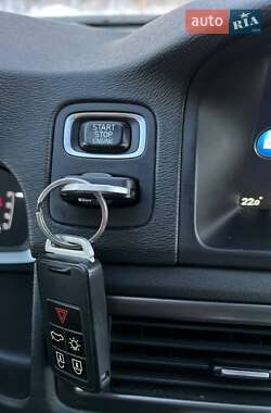 Универсал Volvo XC70 2014 в 