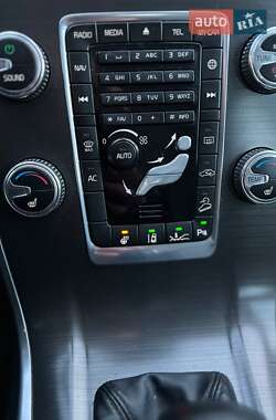 Универсал Volvo XC70 2014 в 