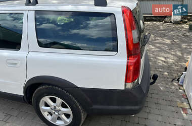 Универсал Volvo XC70 2004 в 