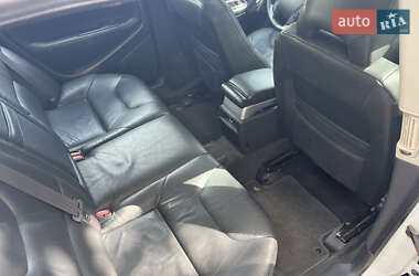 Универсал Volvo XC70 2004 в 