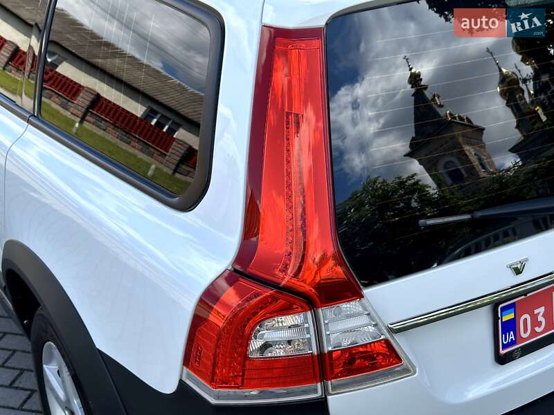 Универсал Volvo XC70 2016 в Радивилове