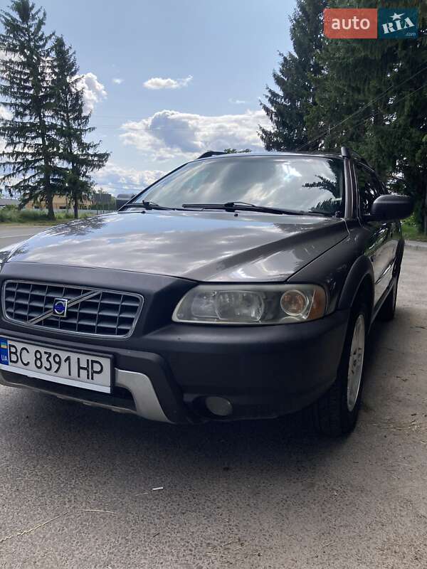 Volvo XC70 2006