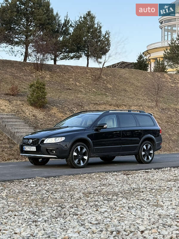 Volvo XC70 2012