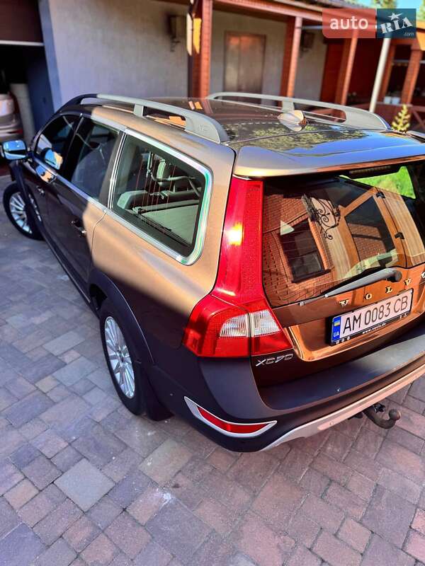 Универсал Volvo XC70 2013 в Звягеле