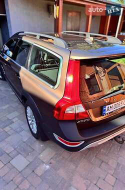 Универсал Volvo XC70 2013 в 