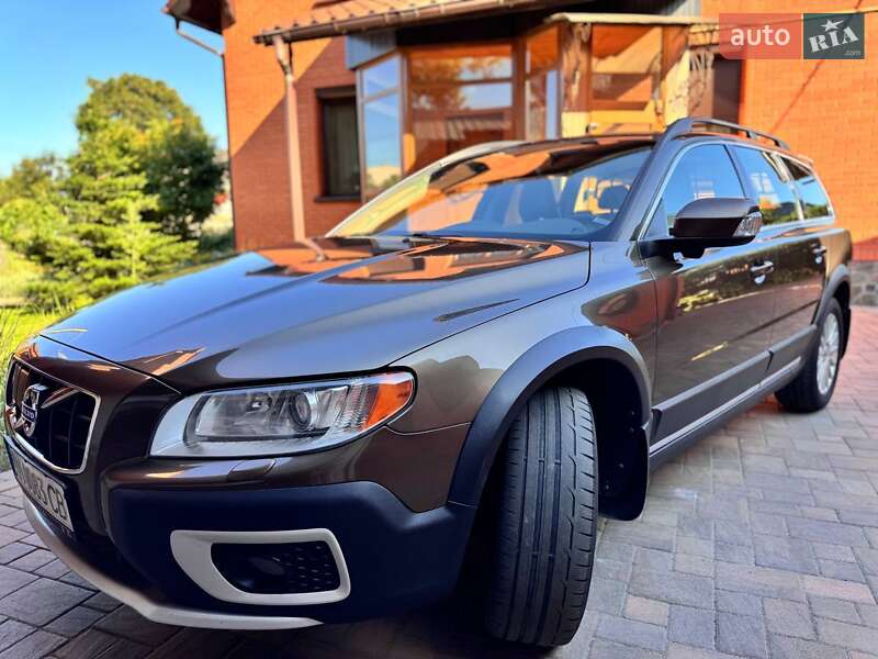 Универсал Volvo XC70 2013 в Звягеле