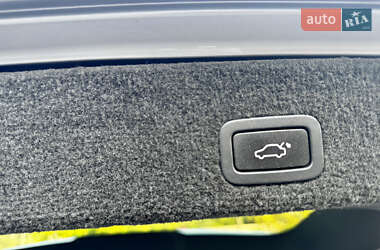 Универсал Volvo XC70 2011 в 