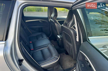 Универсал Volvo XC70 2011 в 