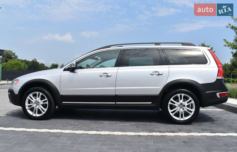 Універсал Volvo XC70 2016 в Києві