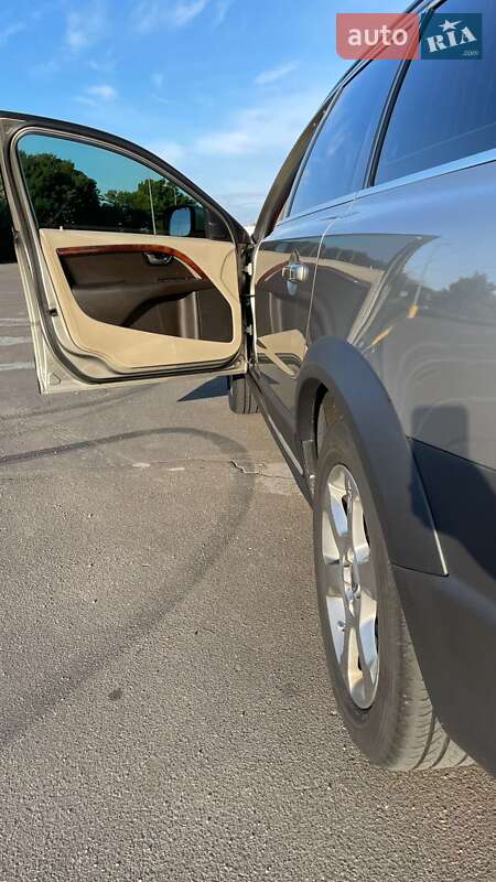 Універсал Volvo XC70 2008 в Києві