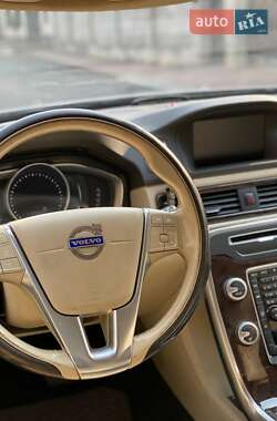 Универсал Volvo XC70 2014 в 