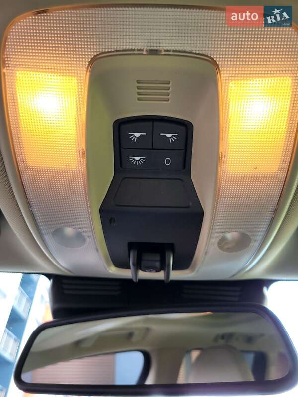 Универсал Volvo XC70 2014 в Хмельницком