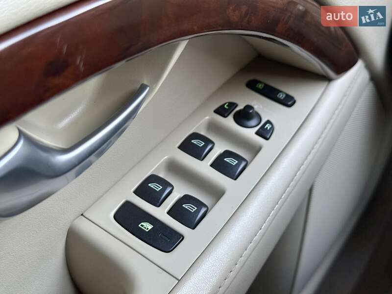 Универсал Volvo XC70 2011 в Харькове