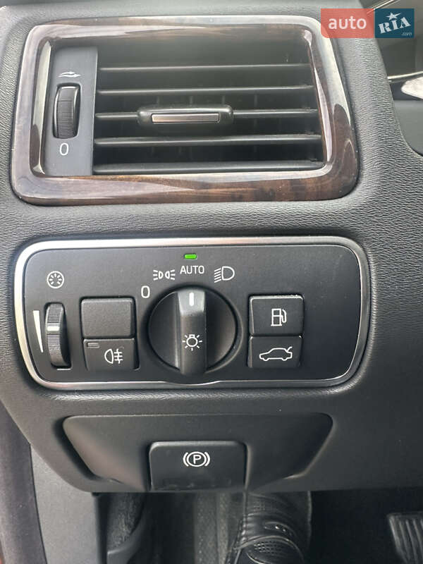 Универсал Volvo XC70 2014 в Одессе